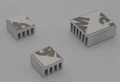 Raspberry Pi Aluminium Heatsink Set for Raspberry Pi 4 / Pi 3 / Pi 2 (3 Pieces)